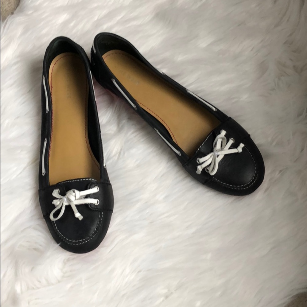 NINE WEST Clayette leather slip on boat flats
